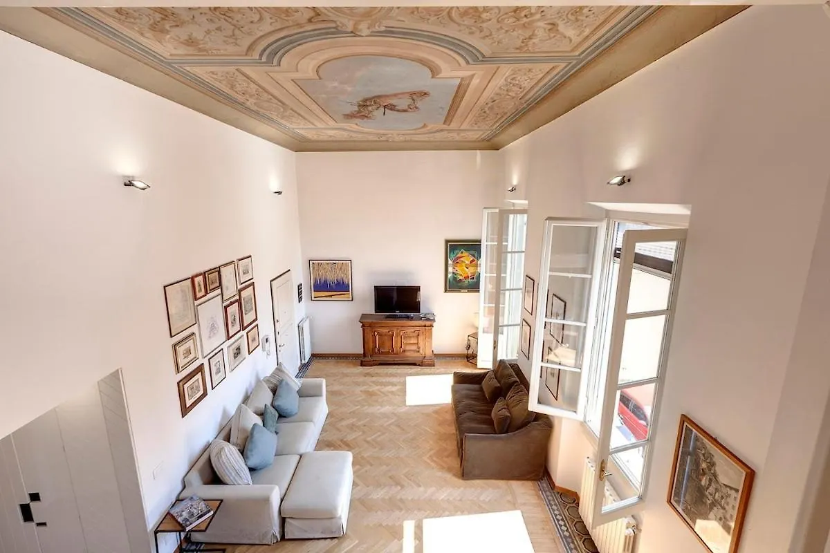 Apartment La Sinagoga Suite Florenz Italien